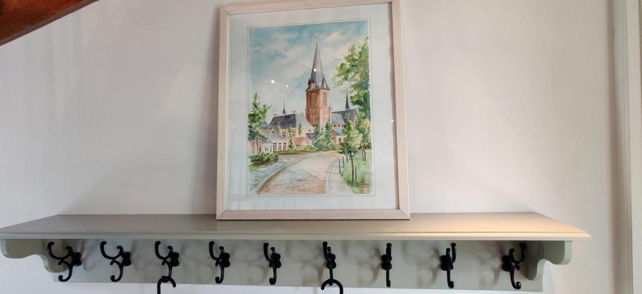 B&B Groepsaccommodatie De Pastorie Lage Mierde Exterior foto